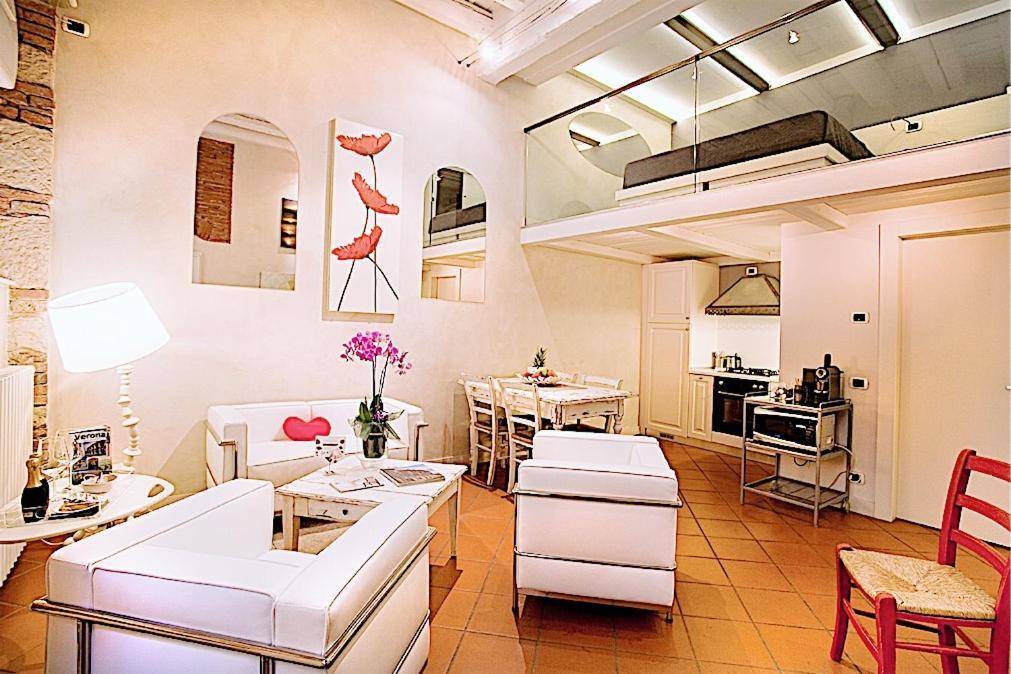 Le Cadreghe Apartments Verona Exteriör bild